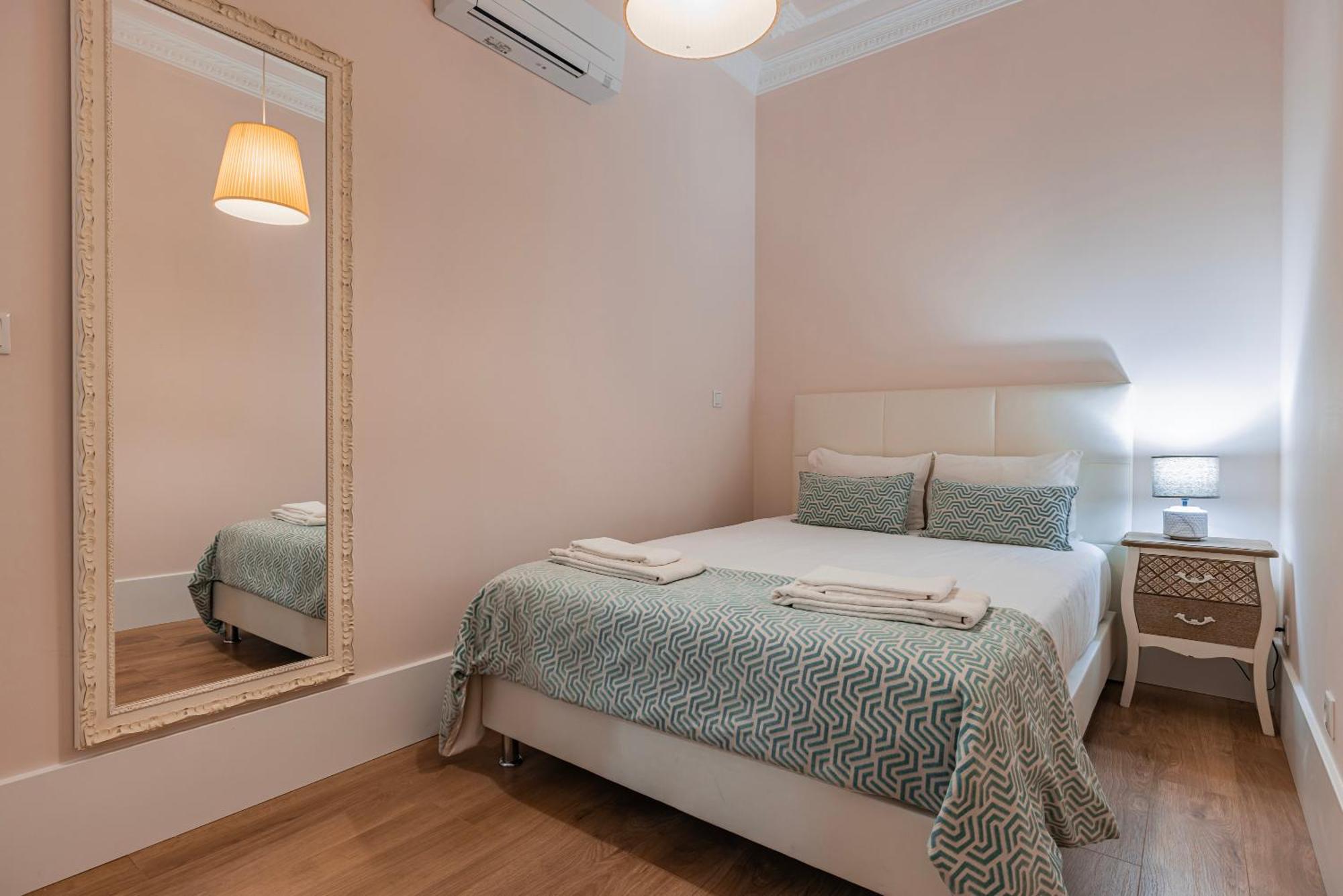 Apartamento Moderno Com Terraco Lissabon Exterior foto